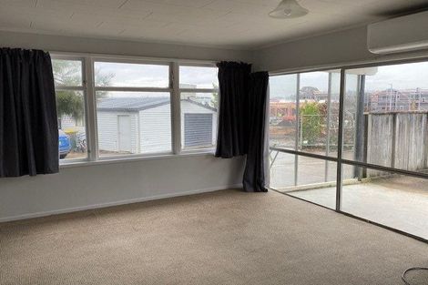 Photo of property in 28b Alison Street, Hamilton Lake, Hamilton, 3204