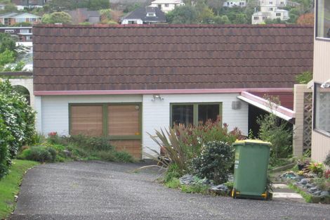Photo of property in 2/29 Mayfair Crescent, Mairangi Bay, Auckland, 0630