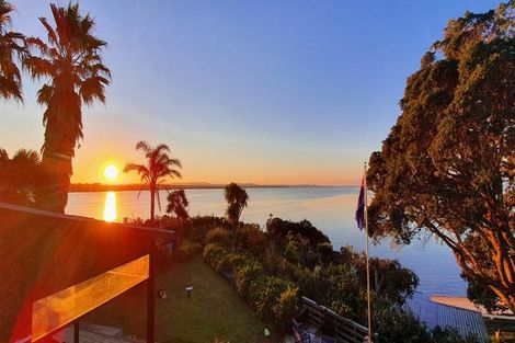 Photo of property in 4 Channel View Road, Clarks Beach, Pukekohe, 2679