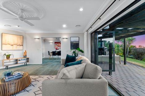 Photo of property in 13 Tanah Merah Drive, Papakura, 2110