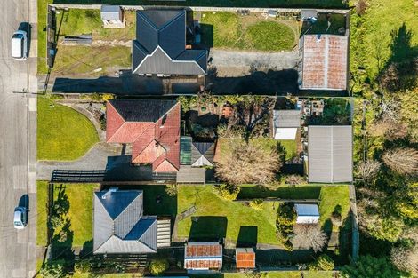 Photo of property in 38 Dover Road, Wainuiomata, Lower Hutt, 5014