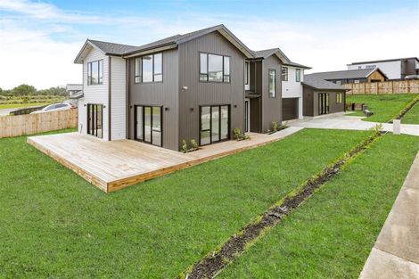 Photo of property in 1 Hutukawa Drive, Beachlands, Auckland, 2018