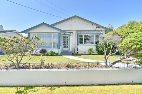 Photo of property in 12 Silvester Street, Woolston, Christchurch, 8023