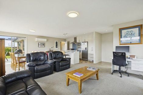 Photo of property in 63 Severn Street, Green Island, Dunedin, 9018