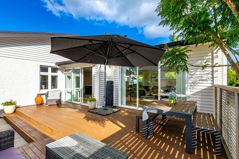 Photo of property in 18 Colin Grove, Hutt Central, Lower Hutt, 5010