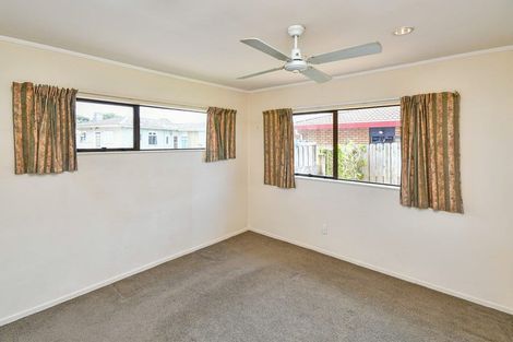 Photo of property in 3/69 Victoria Road, Papatoetoe, Auckland, 2025