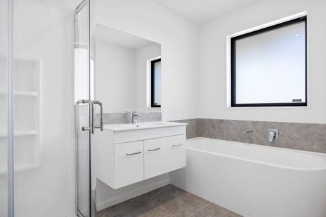 Photo of property in 20 Plover Avenue, Amberley, 7410