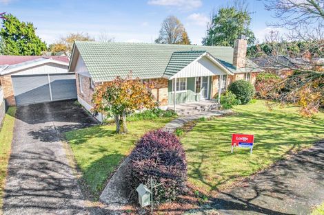 Photo of property in 3 Hampton Place, St Andrews, Hamilton, 3200