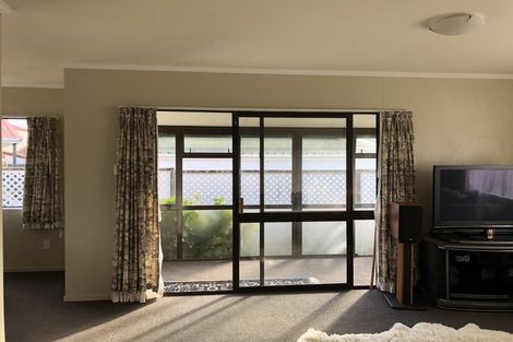 Photo of property in 5/55 Tuhikaramea Road, Dinsdale, Hamilton, 3204