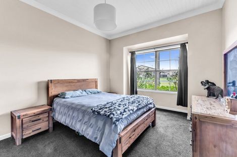 Photo of property in 122 Cordelia Street, Stratford, 4332