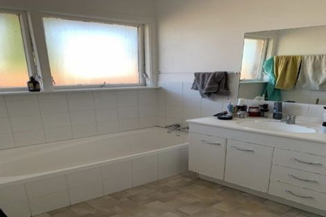 Photo of property in 27 Maidstone Road, Ilam, Christchurch, 8041