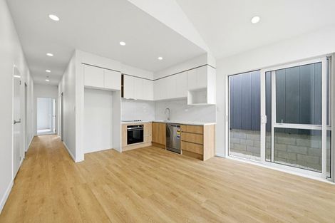 Photo of property in 14 Kopu Road, Orewa, 0931