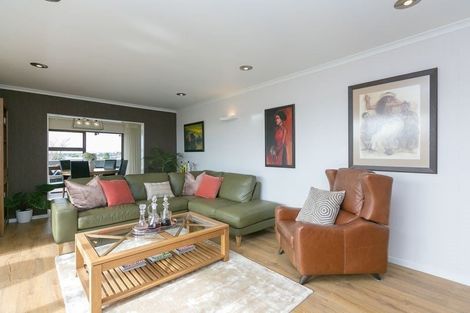 Photo of property in 22 Culzean Grove, Bell Block, New Plymouth, 4312