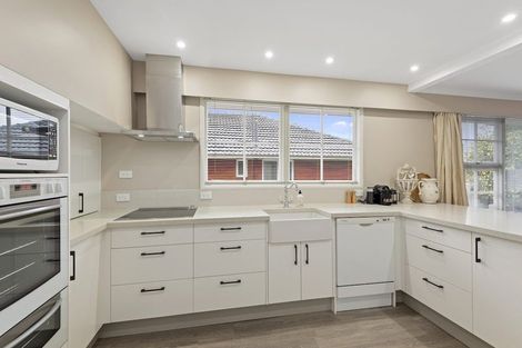 Photo of property in 50 Garden Road, Merivale, Christchurch, 8014