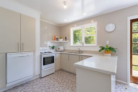 Photo of property in 50 Black Beech Street, Birchville, Upper Hutt, 5018