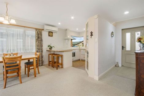 Photo of property in 20 Donegal Place, Katikati, 3129