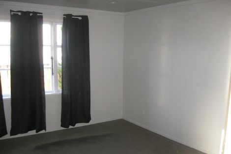 Photo of property in 25 Petherick Street, Taita, Lower Hutt, 5011