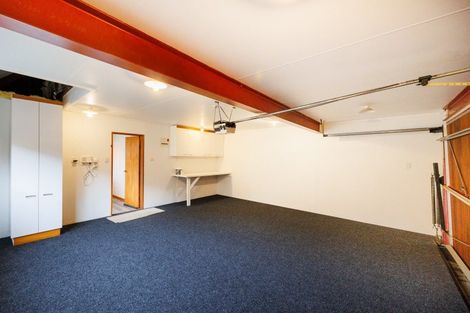 Photo of property in 2 Montgomery Terrace, Hokowhitu, Palmerston North, 4410