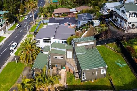 Photo of property in 3a Pah Road, Cockle Bay, Auckland, 2014