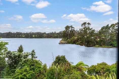 Photo of property in 111 Sandspit Road, Waiuku, 2123