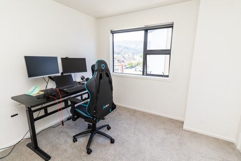 Photo of property in 9/35 Sladden Street, Naenae, Lower Hutt, 5011