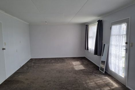 Photo of property in 1-12/71 Main Street, Mataura, 9712