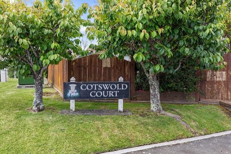 Photo of property in Cotswold Court, 3/8 Cheyne Road, Pyes Pa, Tauranga, 3112