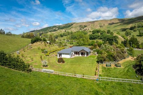 Photo of property in 23 Waipuka Road, Waimarama, Havelock North, 4294
