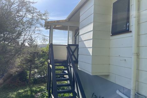 Photo of property in 2/31 Robson Street, Stokes Valley, Lower Hutt, 5019