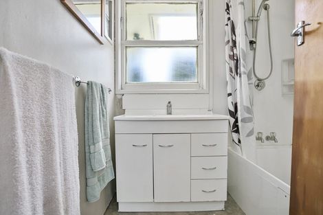 Photo of property in 22 Grace Crescent, Tokoroa, 3420