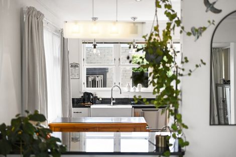 Photo of property in 168 Victoria Street, Cambridge, 3434