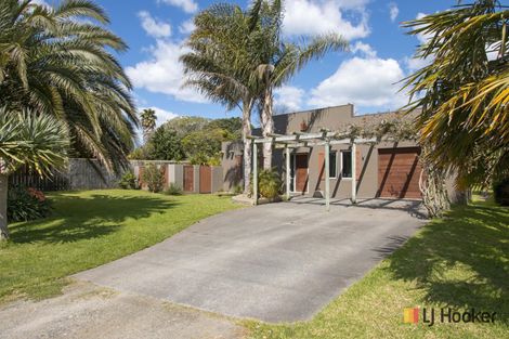 Photo of property in 71 Athenree Road, Athenree, Waihi Beach, 3177