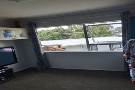 Photo of property in 57c Kamara Road, Glen Eden, Auckland, 0602