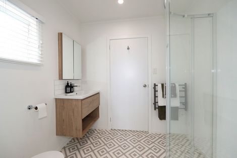 Photo of property in 202 Main Rd Clive, Clive, 4102