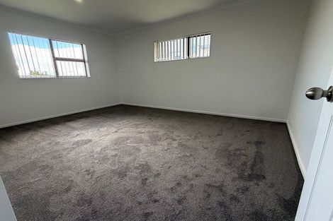 Photo of property in 12 Keri Vista Rise, Papakura, 2110