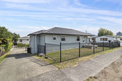 Photo of property in 11a Puriri Street, Hilltop, Taupo, 3330