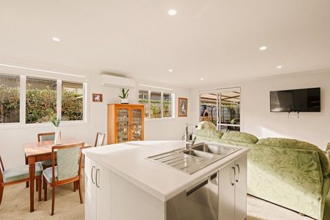 Photo of property in Waterview Estate, 39/4 Greystone Place, Omokoroa, 3114