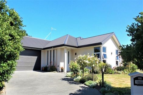 Photo of property in 100 Princes Street, Temuka, 7920