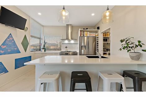 Photo of property in 12 Dow Square, Wigram, Christchurch, 8025