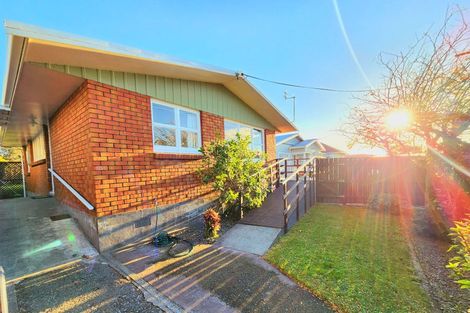 Photo of property in 10 Vogel Street, Fitzroy, New Plymouth, 4312