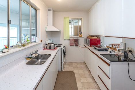Photo of property in 1a Sydney Place, Whanganui, 4500