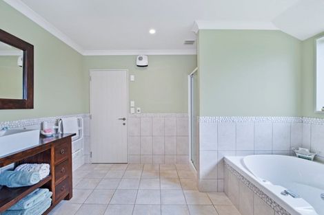 Photo of property in 10 Sheridan Drive, Rolleston, 7614