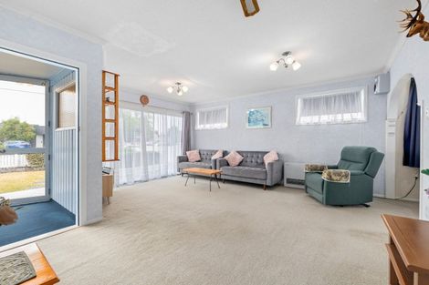 Photo of property in 44 Macdonald Road, Glenview, Hamilton, 3206