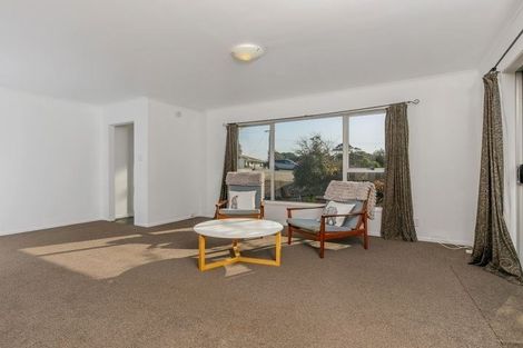 Photo of property in 9 Blacks Road, Greenhithe, Auckland, 0632