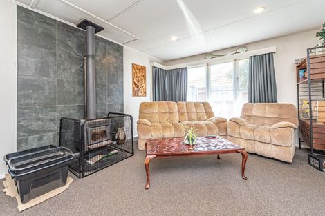 Photo of property in 90 Harper Street, Gonville, Whanganui, 4501