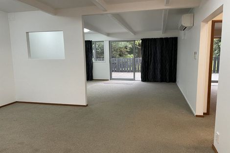 Photo of property in 1/63 Cheviot Road, Lowry Bay, Lower Hutt, 5013