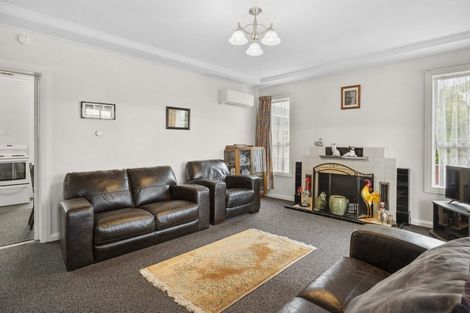 Photo of property in 27 Bush Road, Mosgiel, 9024