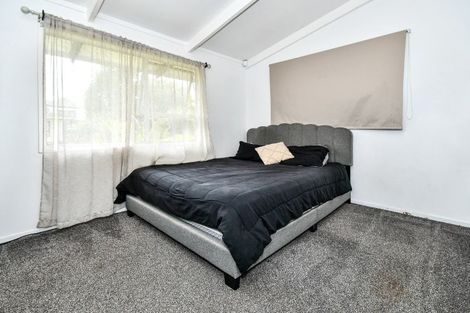 Photo of property in 13 Lismore Place, Papatoetoe, Auckland, 2025