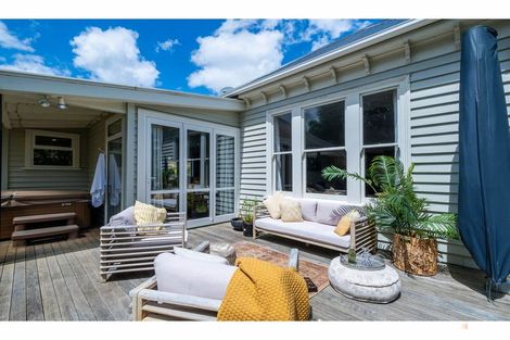 Photo of property in 22 Mckenzie Street, Geraldine, 7930