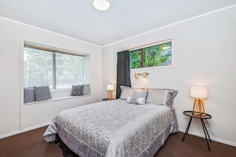 Photo of property in 5 Houston Place, Bayview, Auckland, 0629